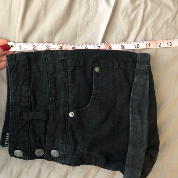 Mossimo Black Denim Shorts Size 6 - Picture 9 of 10